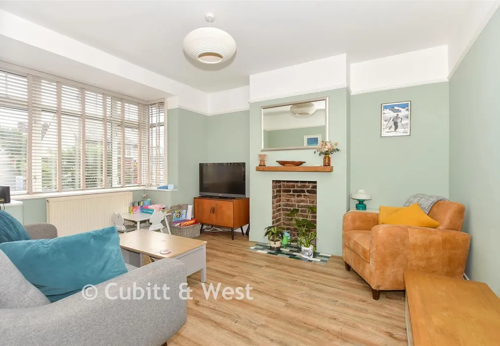 Lounge - Stanmer Villas, Brighton, East Sussex - Wards of Kent