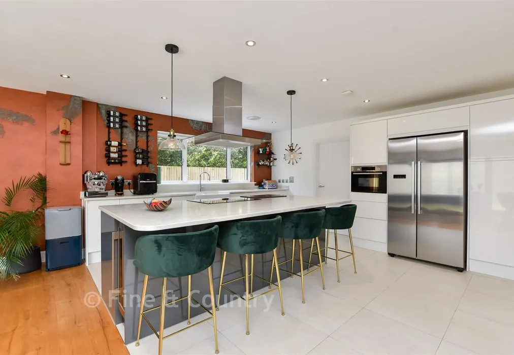 Kitchen/Diner - Elizabeth Drive, Woodnesborough, Sandwich, Kent - Wards of Kent
