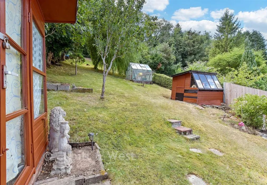 Rear Garden - Hillbury Road, Whyteleafe, Surrey - Wards of Kent