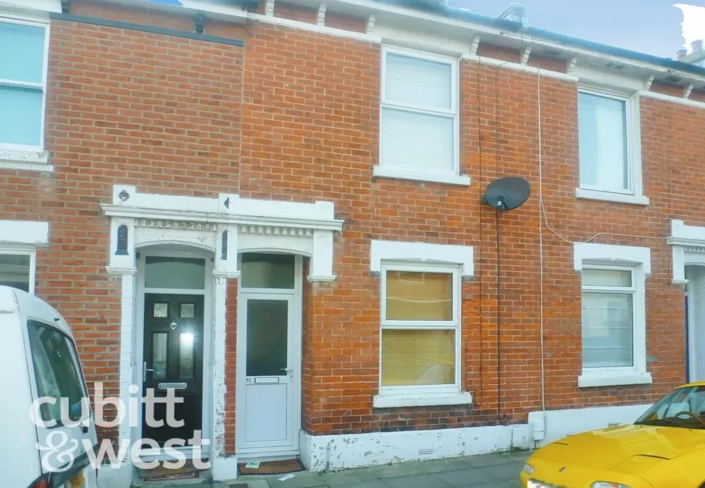  - AVAILABLE WITH NO DEPOSIT Adair Road Southsea PO4 - Wards of Kent