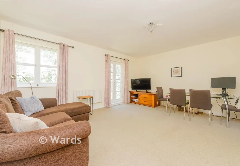 Lounge - Kingfisher Drive, Waterstone Park, Kent - Wards of Kent
