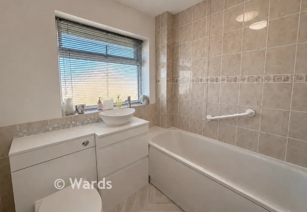 Bathroom - Gladstone Drive, Sittingbourne, Kent - Wards of Kent