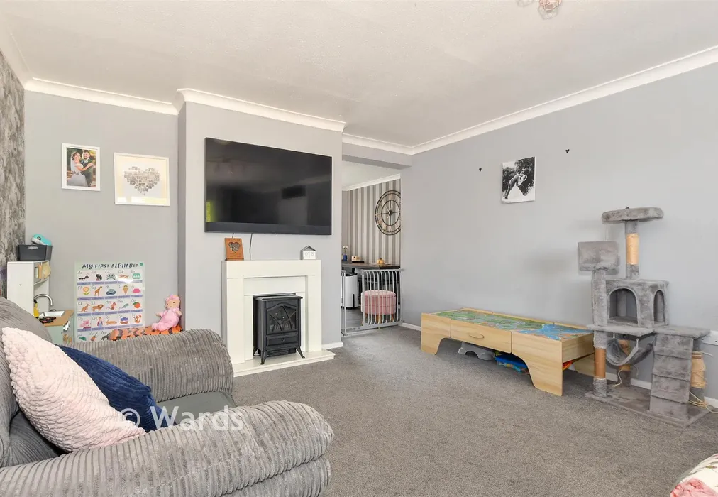 Lounge - Northdown, Ashford, Kent - Wards of Kent