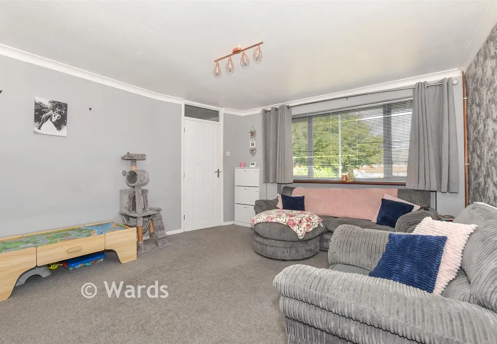 Lounge - Northdown, Ashford, Kent - Wards of Kent