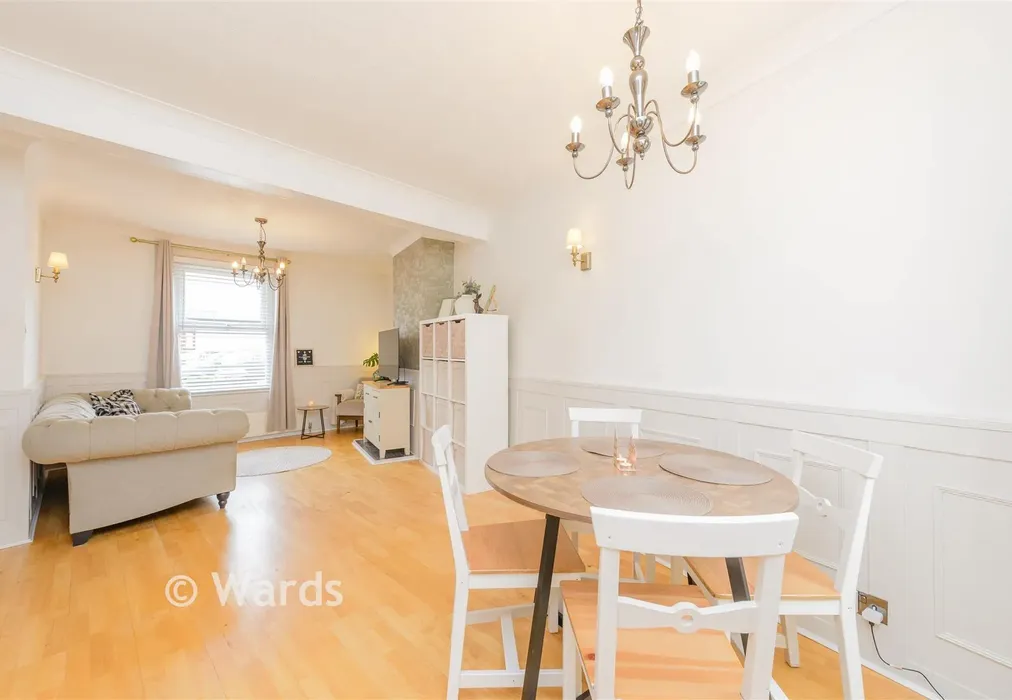 Lounge - Howard Road, Dartford, Kent - Wards of Kent