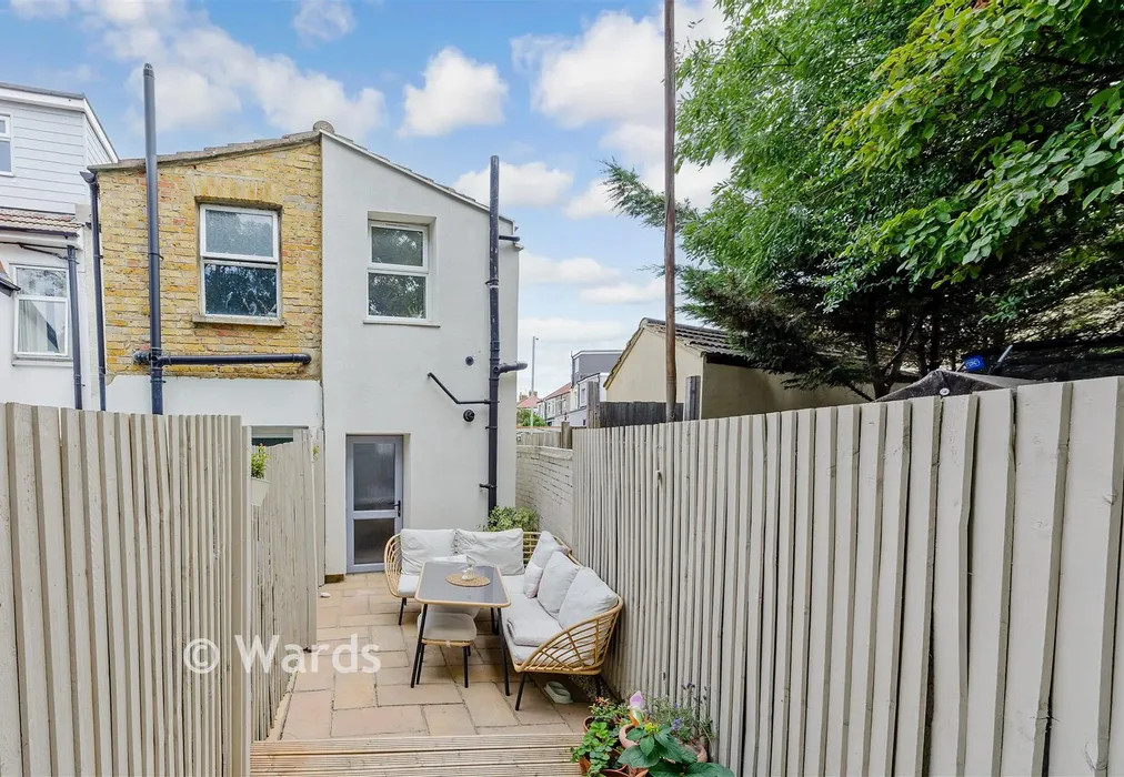 Rear Elevation - Howard Road, Dartford, Kent - Wards of Kent