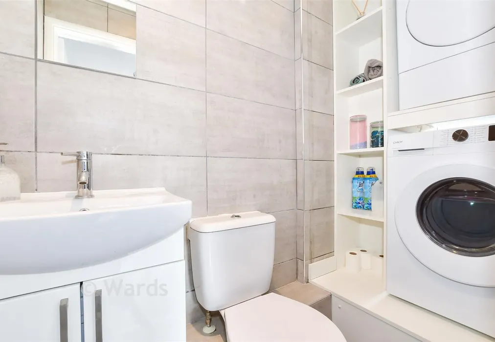 Cloakroom/Utility - Firs Close, Aylesford, Kent - Wards of Kent