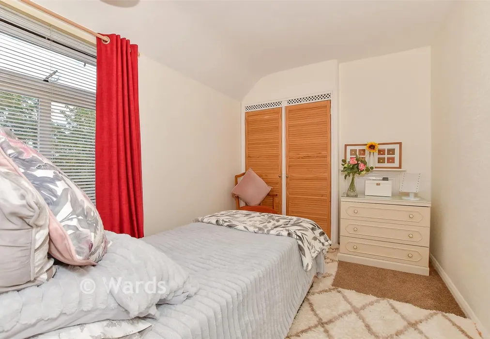 Bedroom 2 - Ackholt Road, Aylesham, Canterbury, Kent - Wards of Kent
