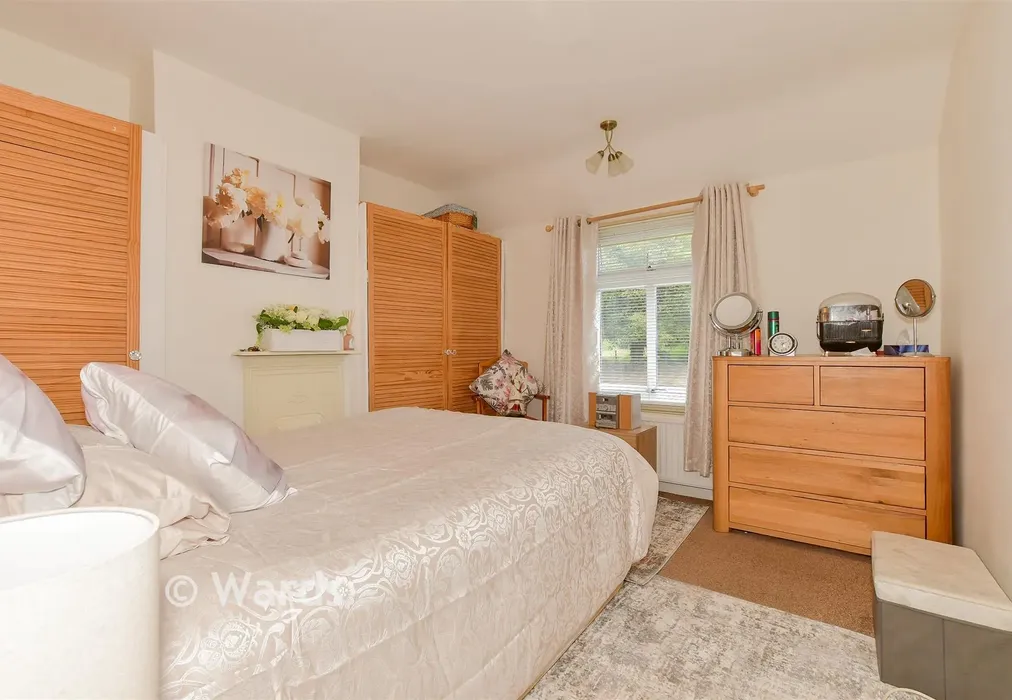 Bedroom 1 - Ackholt Road, Aylesham, Canterbury, Kent - Wards of Kent
