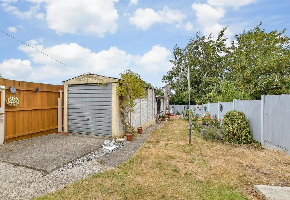 Rear Garden - Ackholt Road, Aylesham, Canterbury, Kent - Wards of Kent