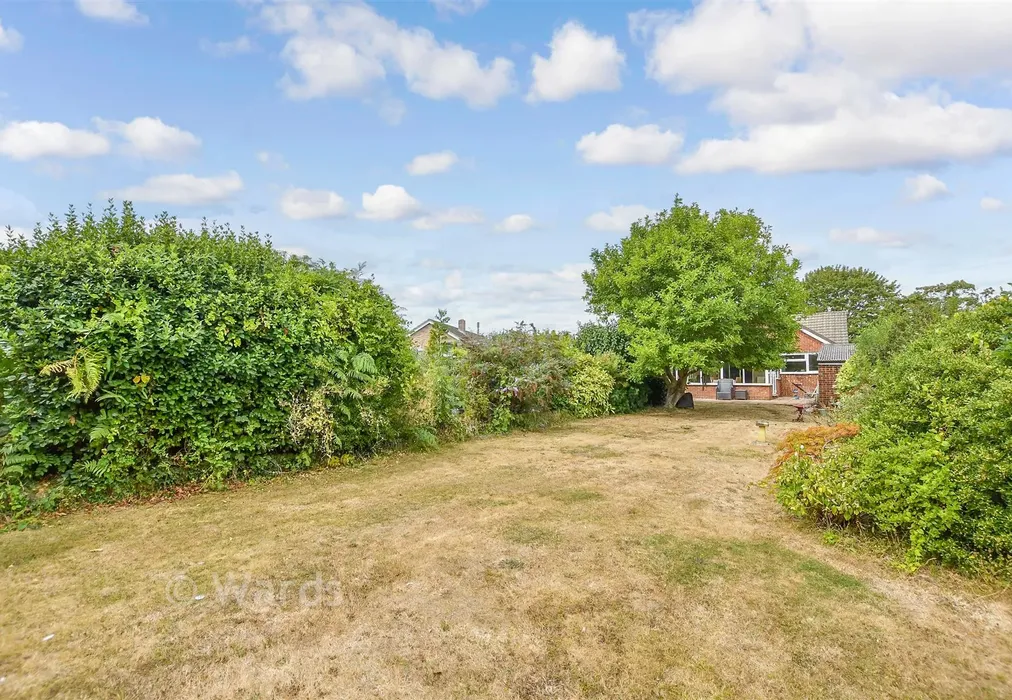 Rear Garden - Newbury Avenue, Maidstone, Kent - Wards of Kent