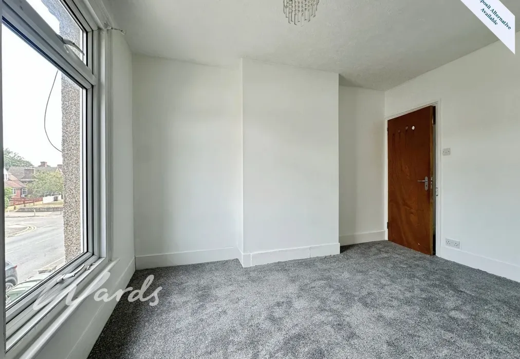 Bedroom 1 - Tonbridge Road Maidstone ME16 - Wards of Kent
