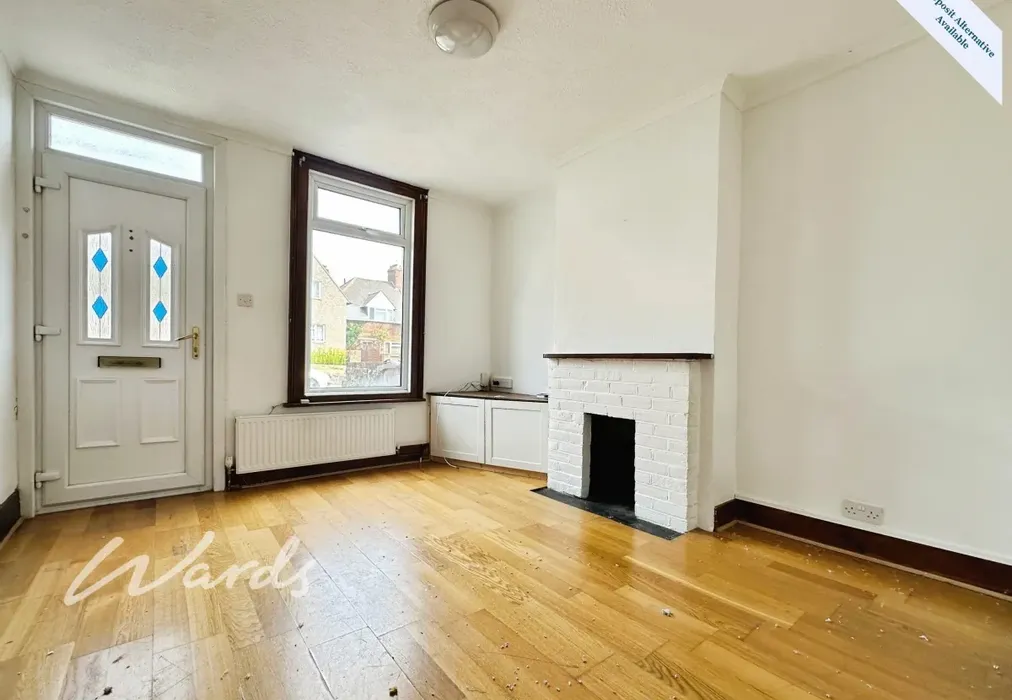 Living Room - Tonbridge Road Maidstone ME16 - Wards of Kent