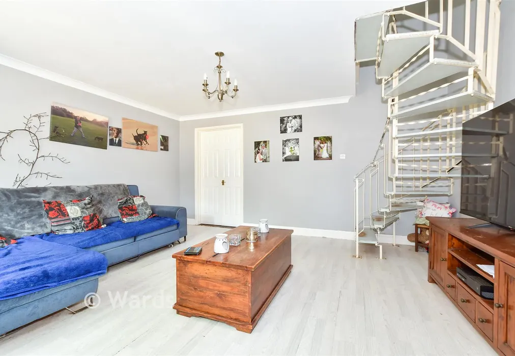 Lounge - Simpson Road, Snodland, Kent - Wards of Kent