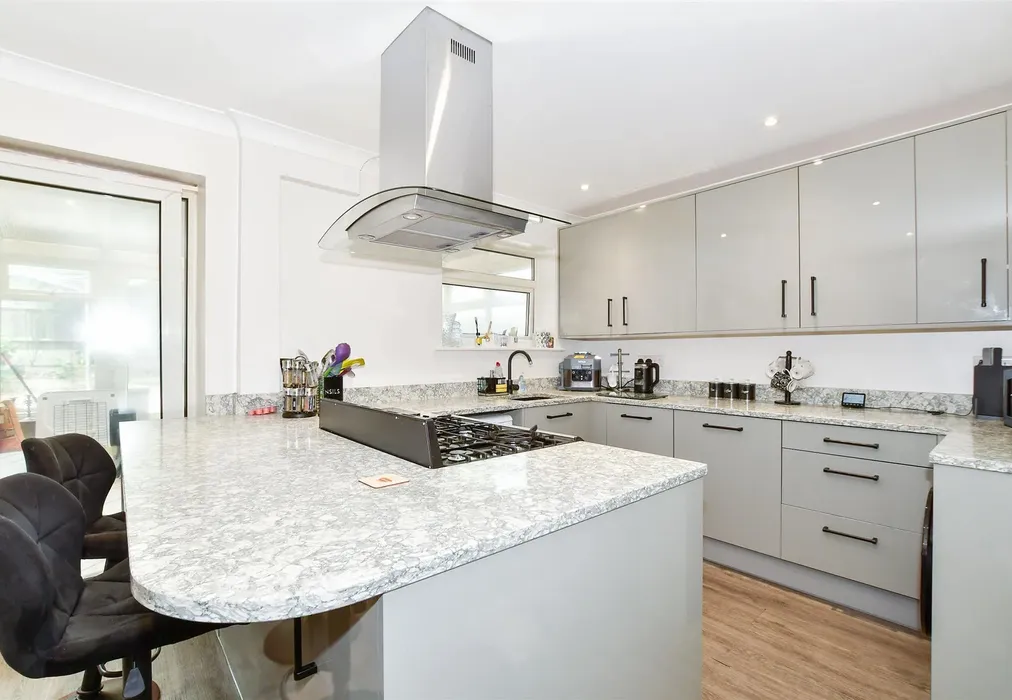 Kitchen/Breakfast Room - Simpson Road, Snodland, Kent - Wards of Kent