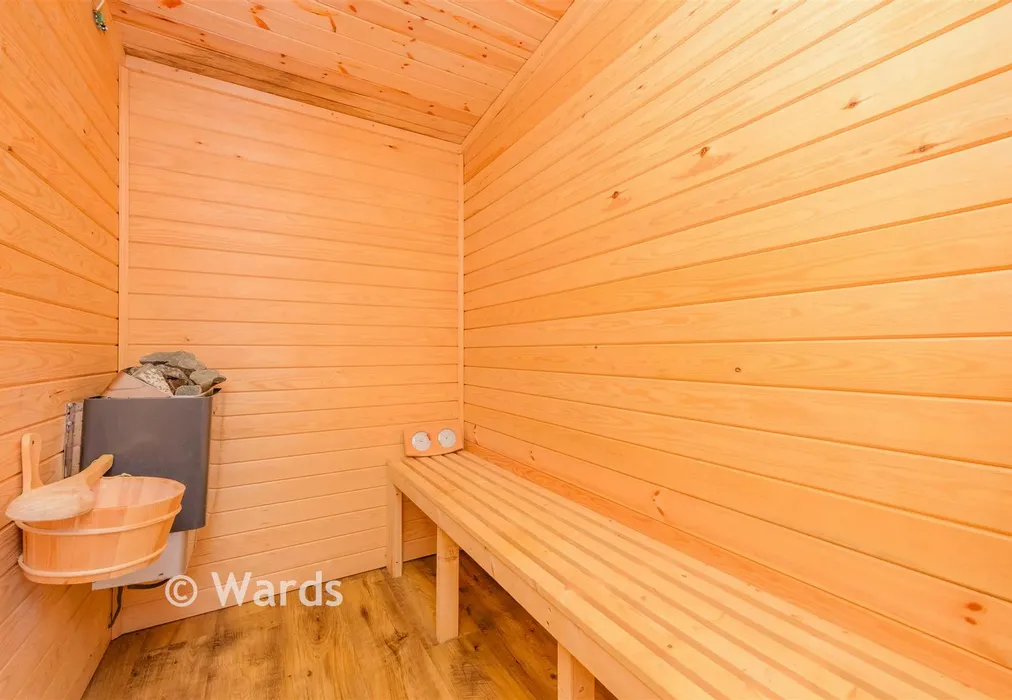 Sauna - Kenwood Avenue, Walderslade, Chatham, Kent - Wards of Kent