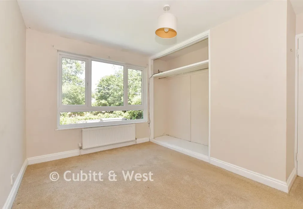 Bedroom 1 - Dover Court, Cranleigh, Surrey - Wards of Kent