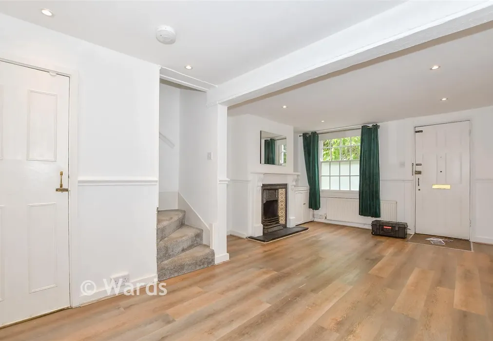 Lounge/Diner - Sandling Road, Maidstone, Kent - Wards of Kent