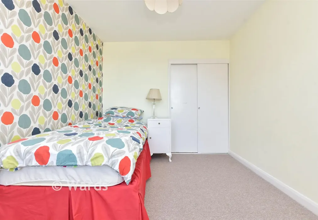 Bedroom 2 - Dolphin Close, Broadstairs, Kent - Wards of Kent