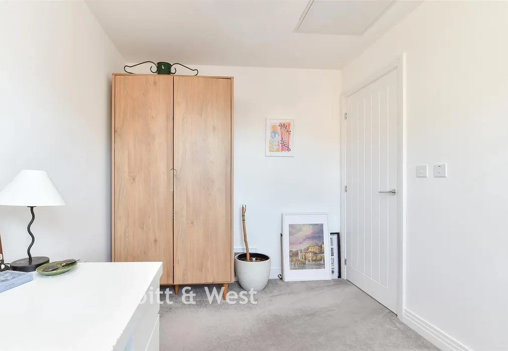 Bedroom 2 - Speckled Wood Walk, Lancing, West Sussex - Wards of Kent