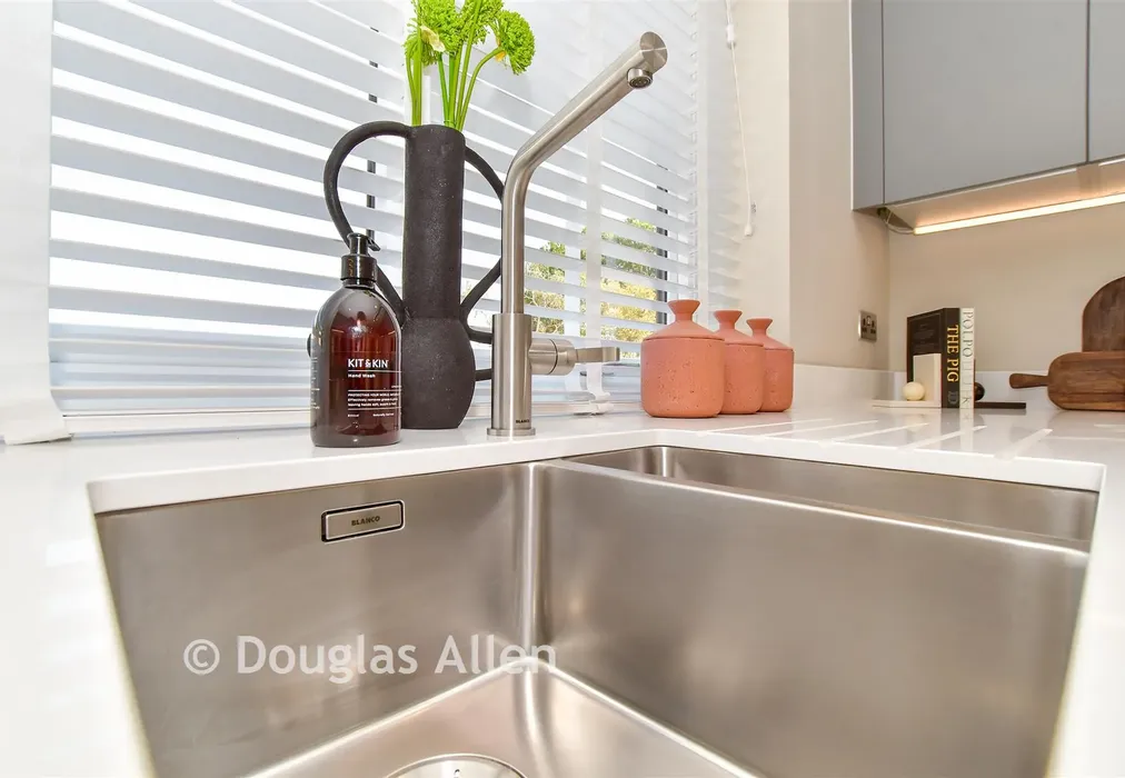 Kitchen Lifestyle Image - The Violet, Kingsley Park, Eagle Close, Billericay, Essex - Wards of Kent