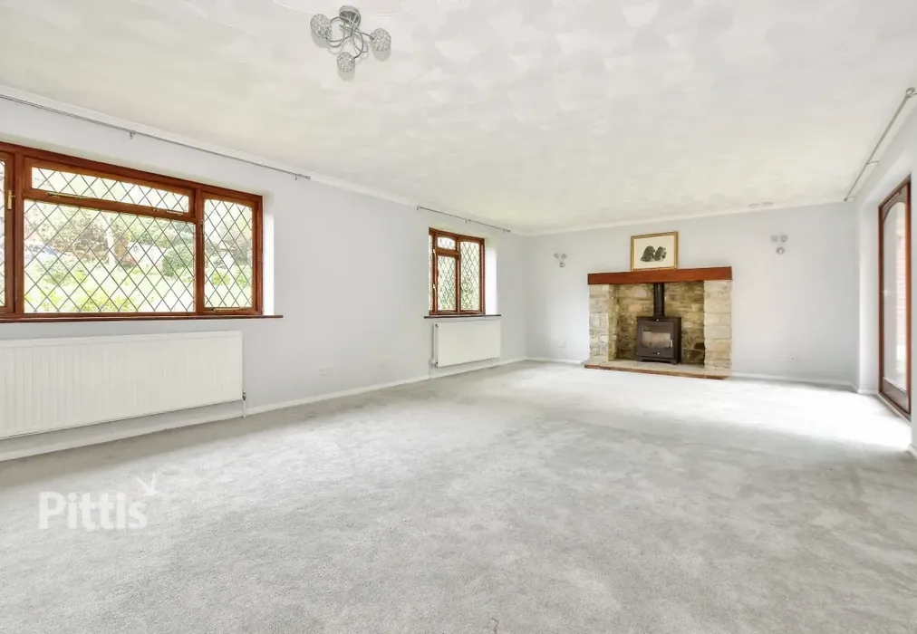 c83eac9b-901gw2r8... - Hollowood Road Alverstone Garden Village PO36 - Wards of Kent