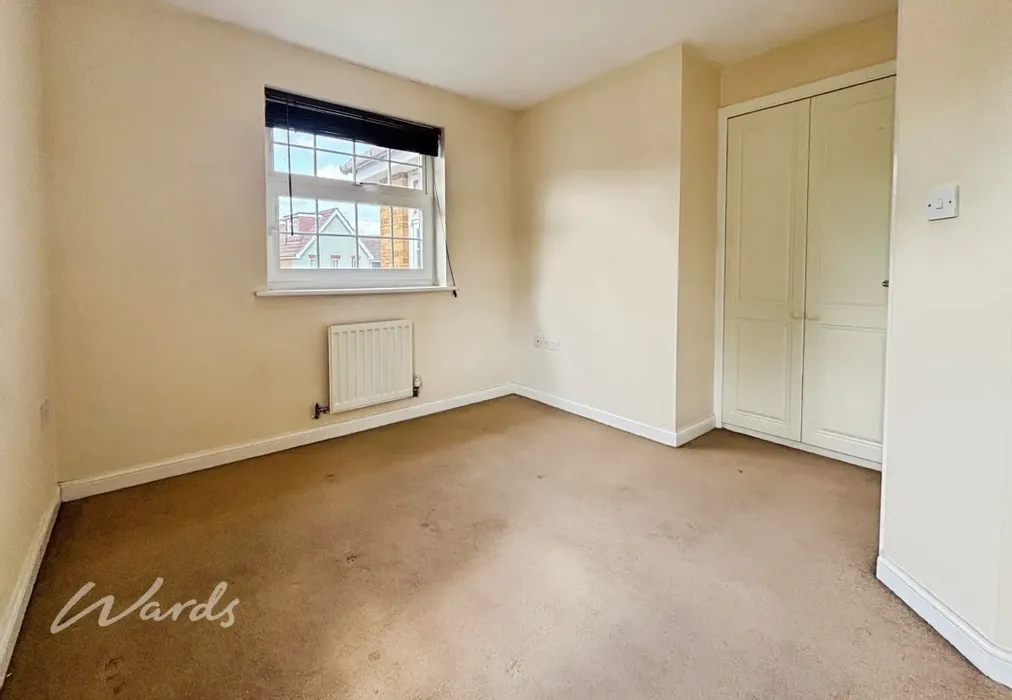 Bedroom 1 - Amethyst Drive Sittingbourne ME10 - Wards of Kent