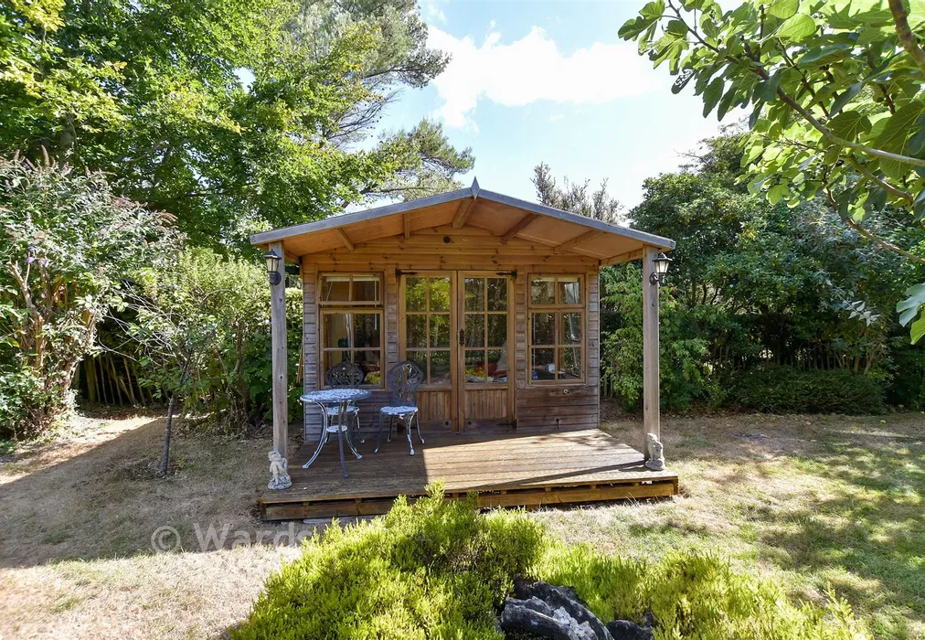 Workshop/Outbuildings - Crete Road West, Folkestone, Kent - Wards of Kent