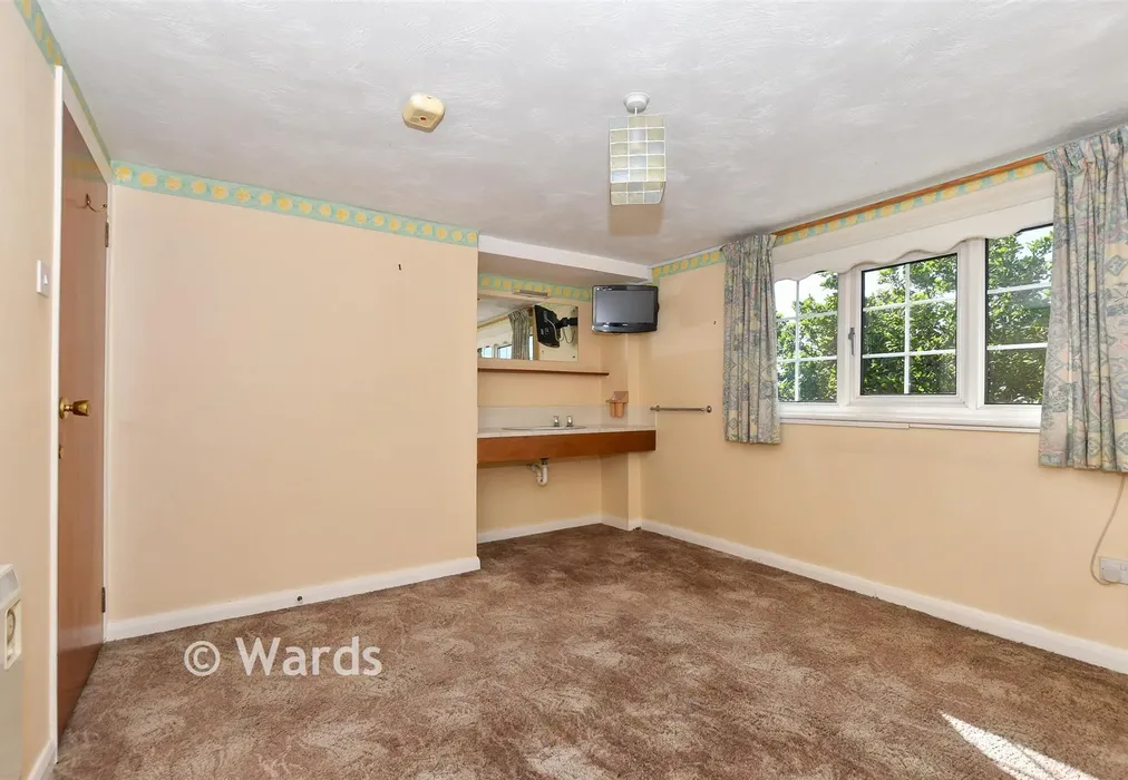 Bedroom 2 - Brenchley Road, Brenchley, Tonbridge, Kent - Wards of Kent