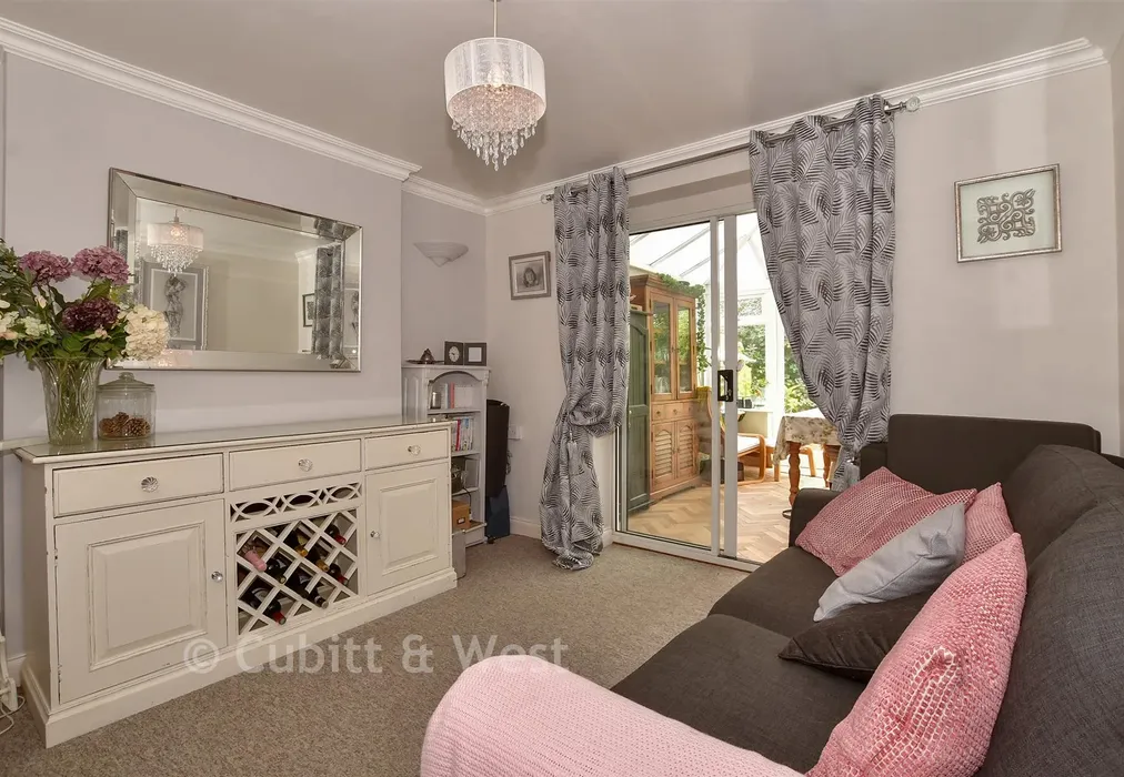 Snug/Family Room - Spierbridge Road, Storrington, West Sussex - Wards of Kent