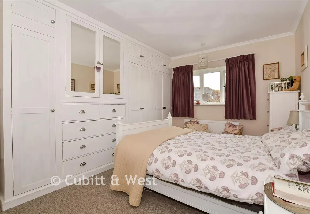 Bedroom 1 - Spierbridge Road, Storrington, West Sussex - Wards of Kent