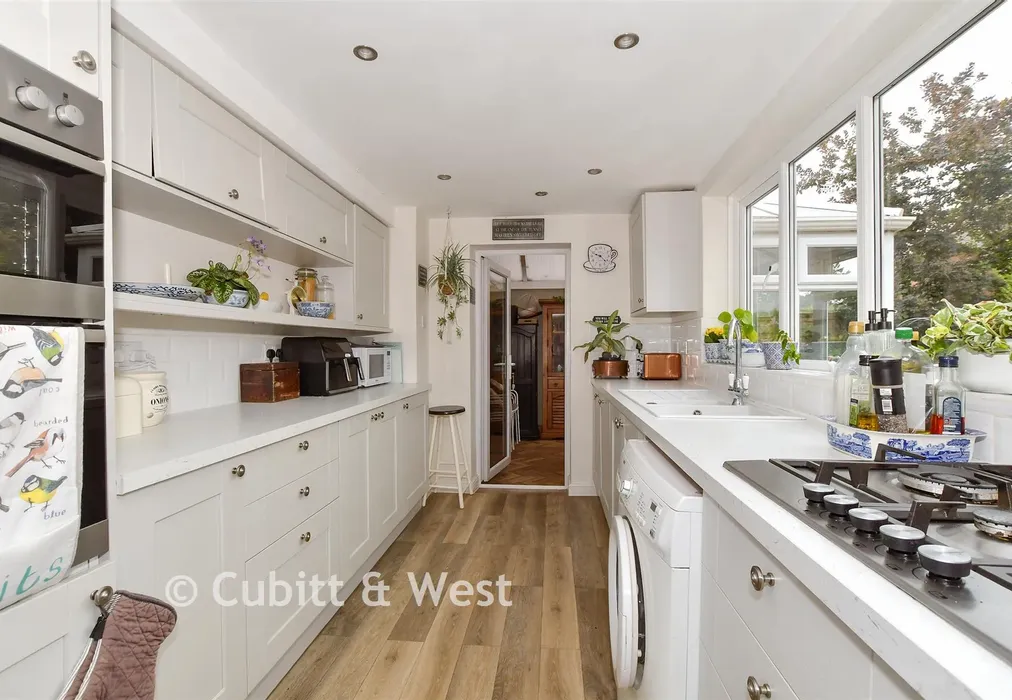 Kitchen - Spierbridge Road, Storrington, West Sussex - Wards of Kent