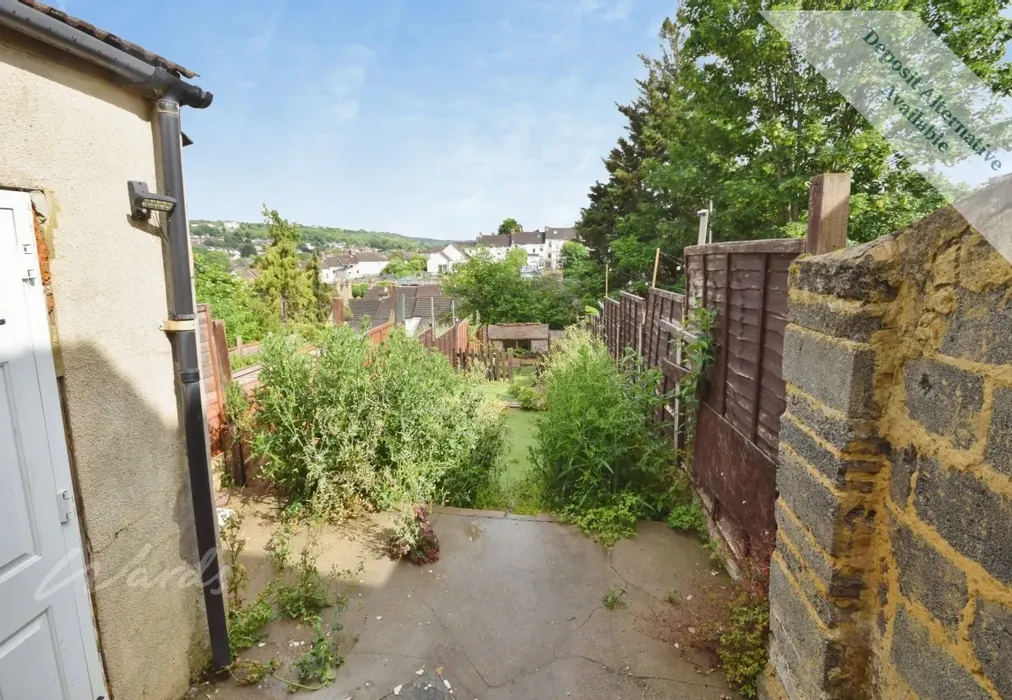 gordon garden - Gordon Road Chatham ME4 - Wards of Kent