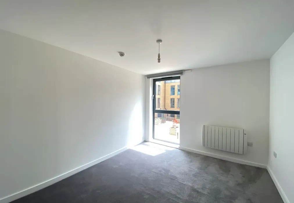 Bedroom 1 - Upper Stone Street Maidstone ME15 - Wards of Kent