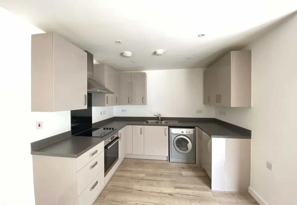 Kitchen - Upper Stone Street Maidstone ME15 - Wards of Kent