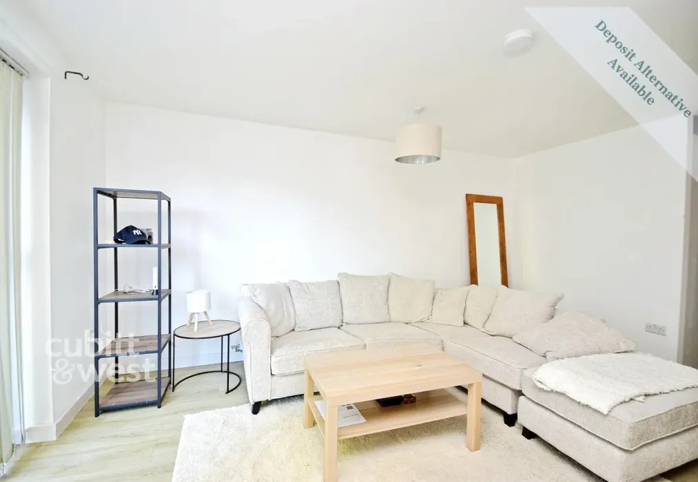 Living Area - Monson Road Redhill RH1 - Wards of Kent