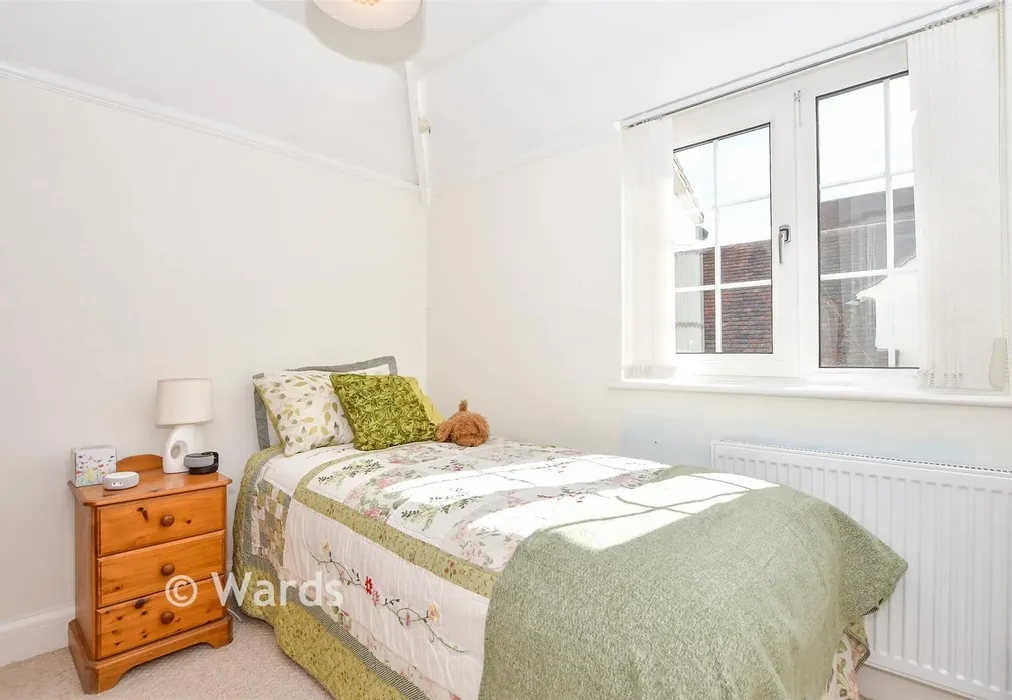 Bedroom 3 - Walnut Tree Lane, Maidstone, Kent - Wards of Kent
