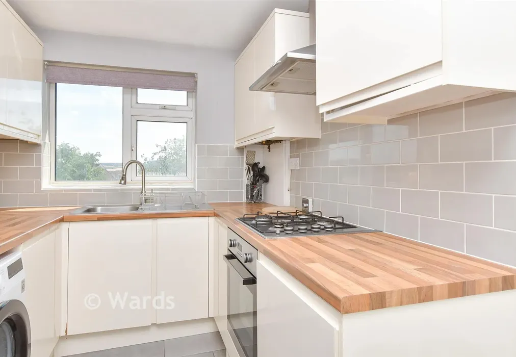 Kitchen - Merrals Wood Road, Strood, Rochester, Kent - Wards of Kent