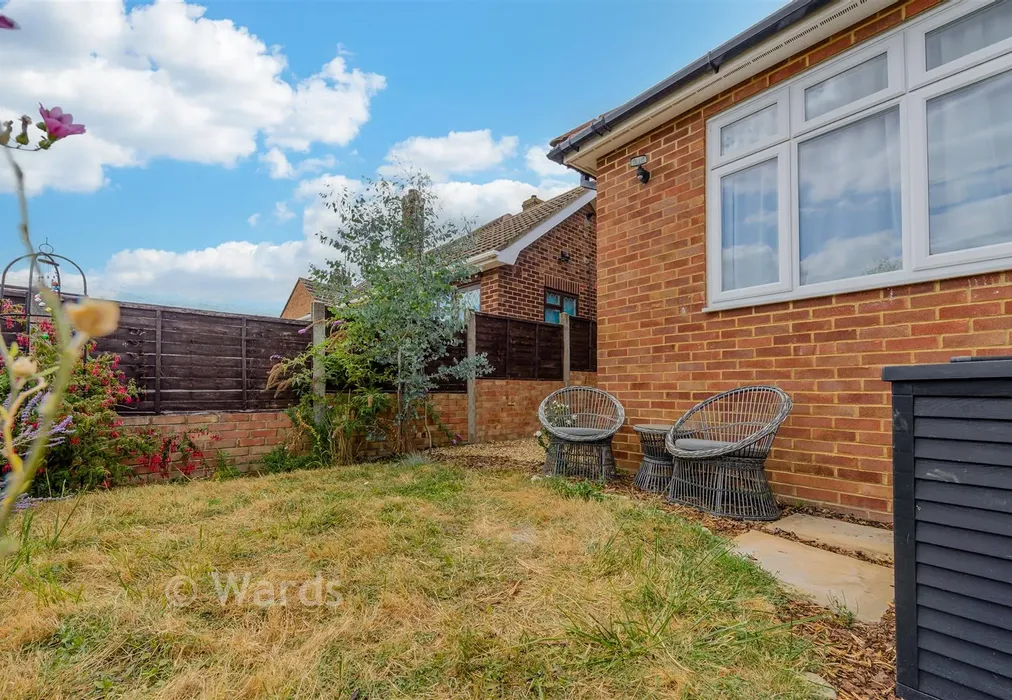 Rear Garden - Tennyson Walk, Northfleet, Gravesend, Kent - Wards of Kent