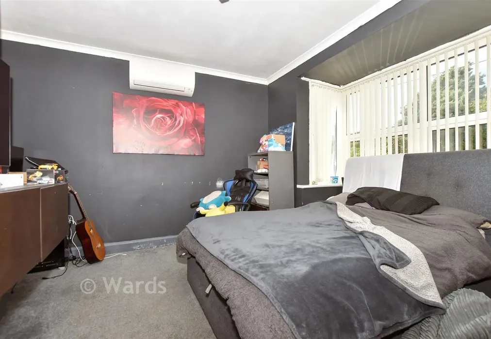 Lounge - Church Road, New Romney, Kent - Wards of Kent