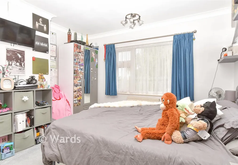 Bedroom 2 - Colyer Road, Northfleet, Gravesend, Kent - Wards of Kent