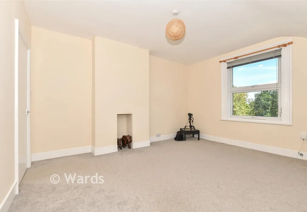 Lounge - Upper Grosvenor Road, Tunbridge Wells, Kent - Wards of Kent