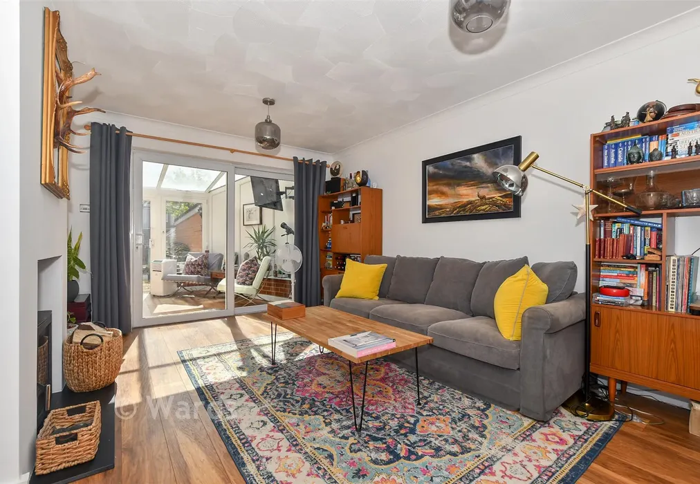 Lounge - Hurst Close, Staplehurst, Tonbridge, Kent - Wards of Kent