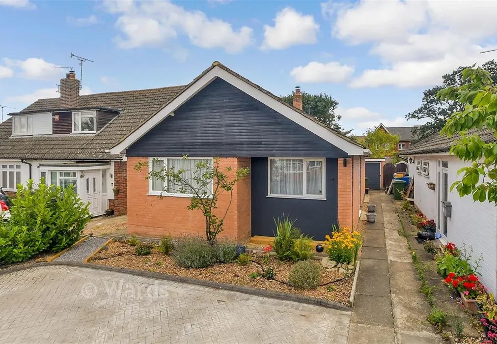 External (Web) - Hurst Close, Staplehurst, Tonbridge, Kent - Wards of Kent