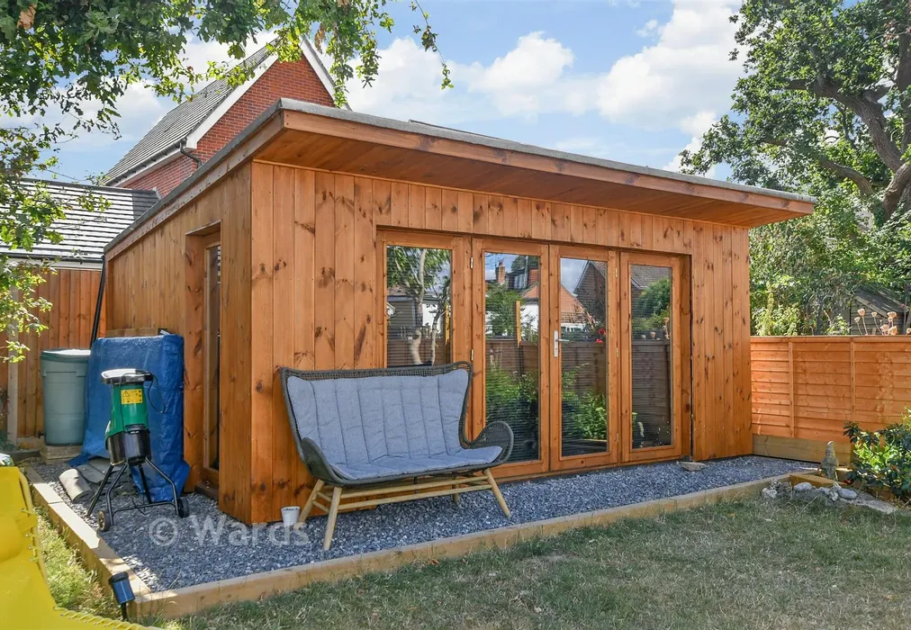 Workshop/Outbuildings - Hurst Close, Staplehurst, Tonbridge, Kent - Wards of Kent