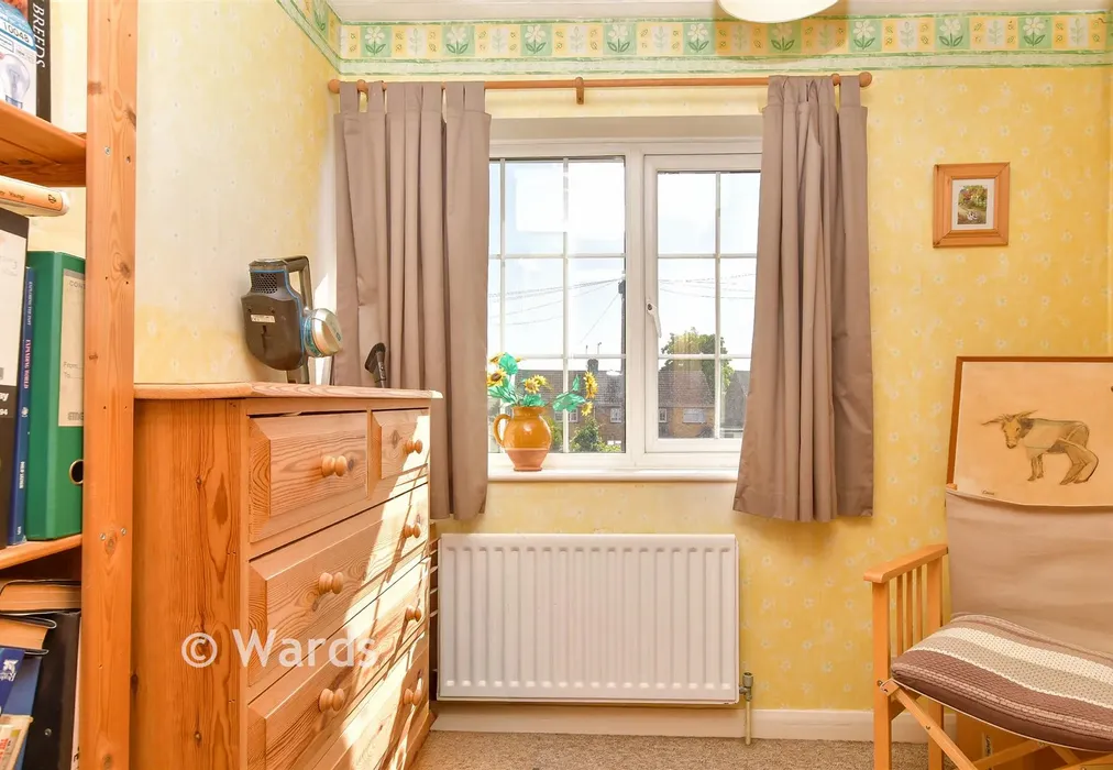Bedroom 3 - Marsh Lane, Cliffe, Rochester, Kent - Wards of Kent
