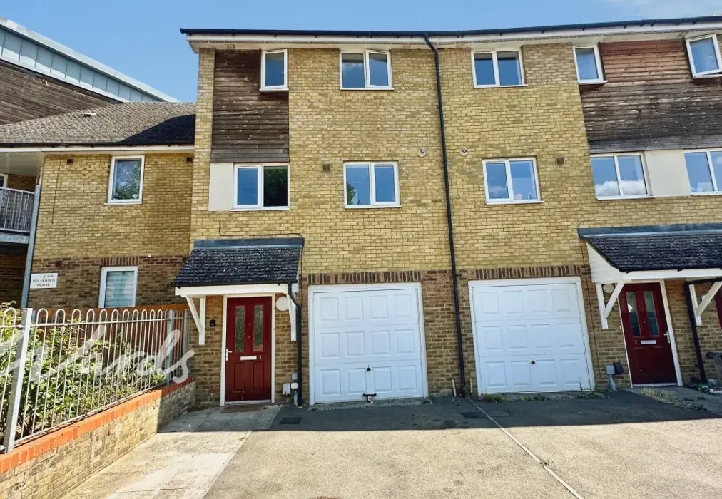 Front - Morton Way Maidstone ME15 - Wards of Kent