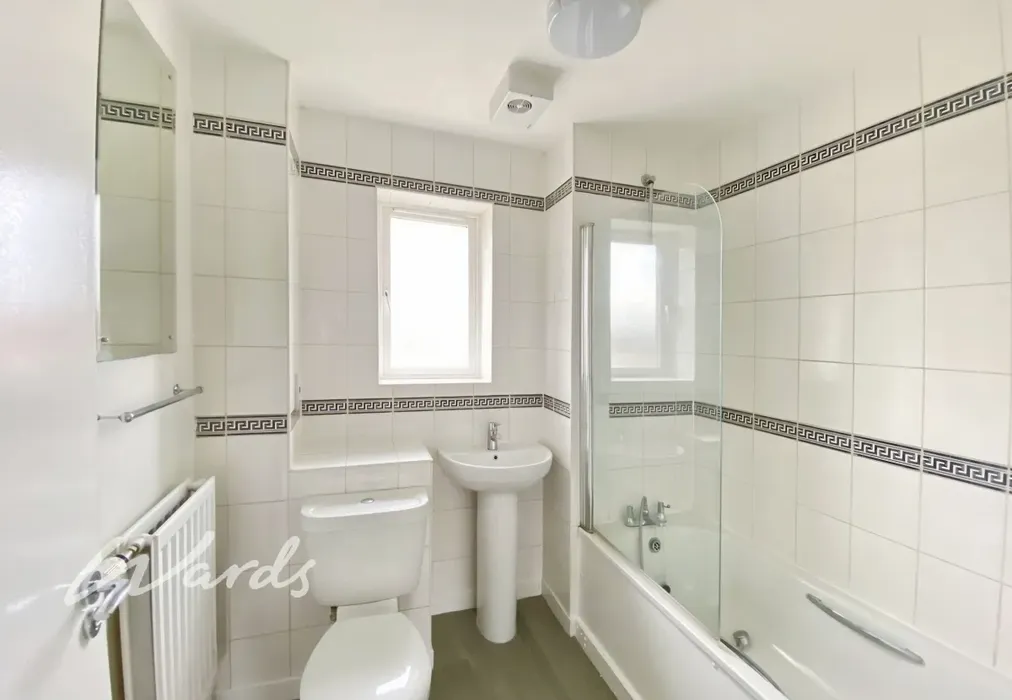 Bathroom - Morton Way Maidstone ME15 - Wards of Kent