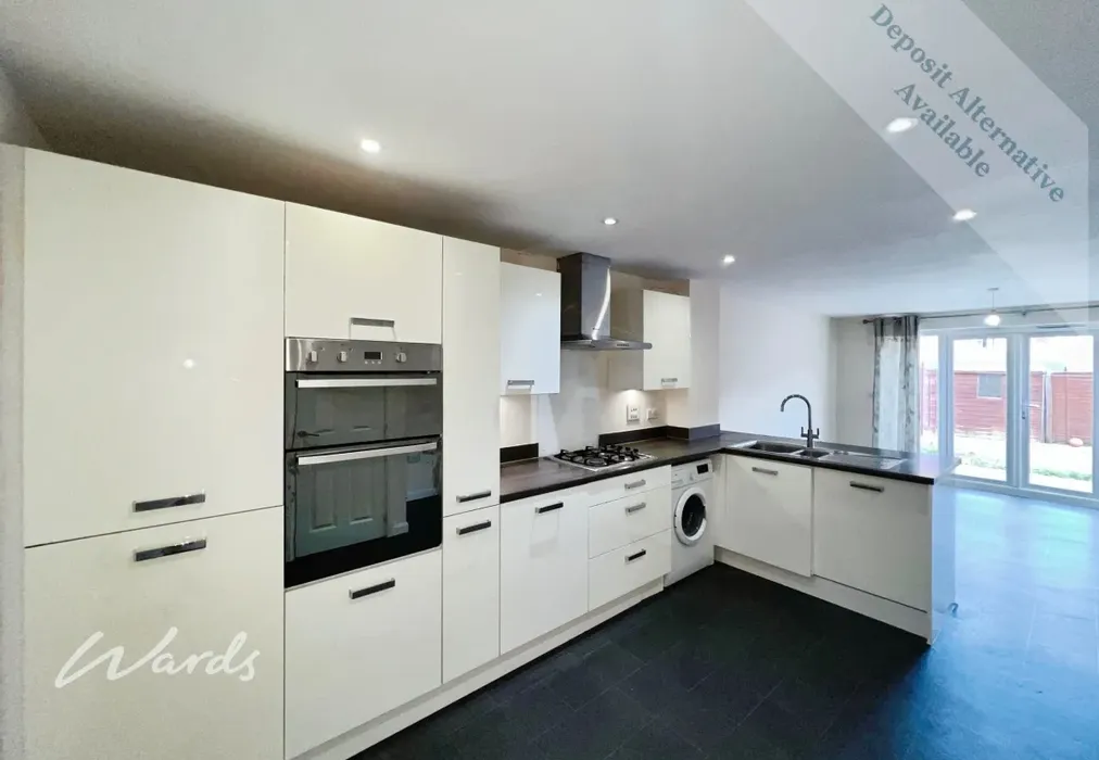 c17583c1-Kitchen - Clifford Crescent Sittingbourne ME10 - Wards of Kent
