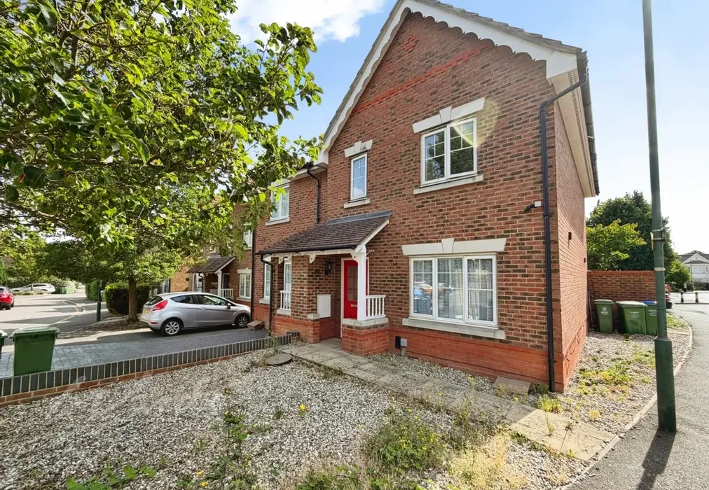 Front - Melrose Avenue Dartford DA1 - Wards of Kent